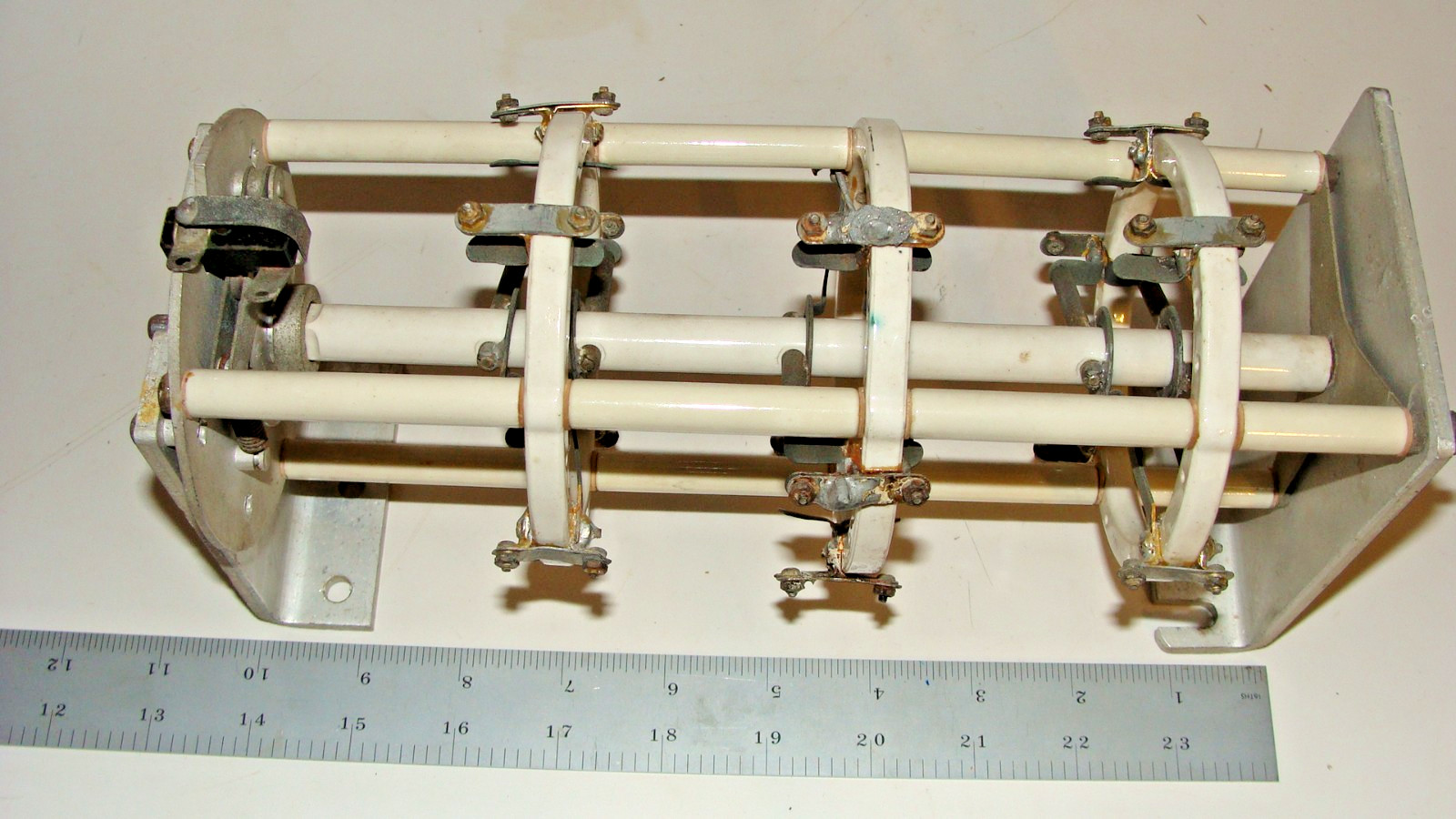 Large RF Ceramic Rotary Switch, 3P4T