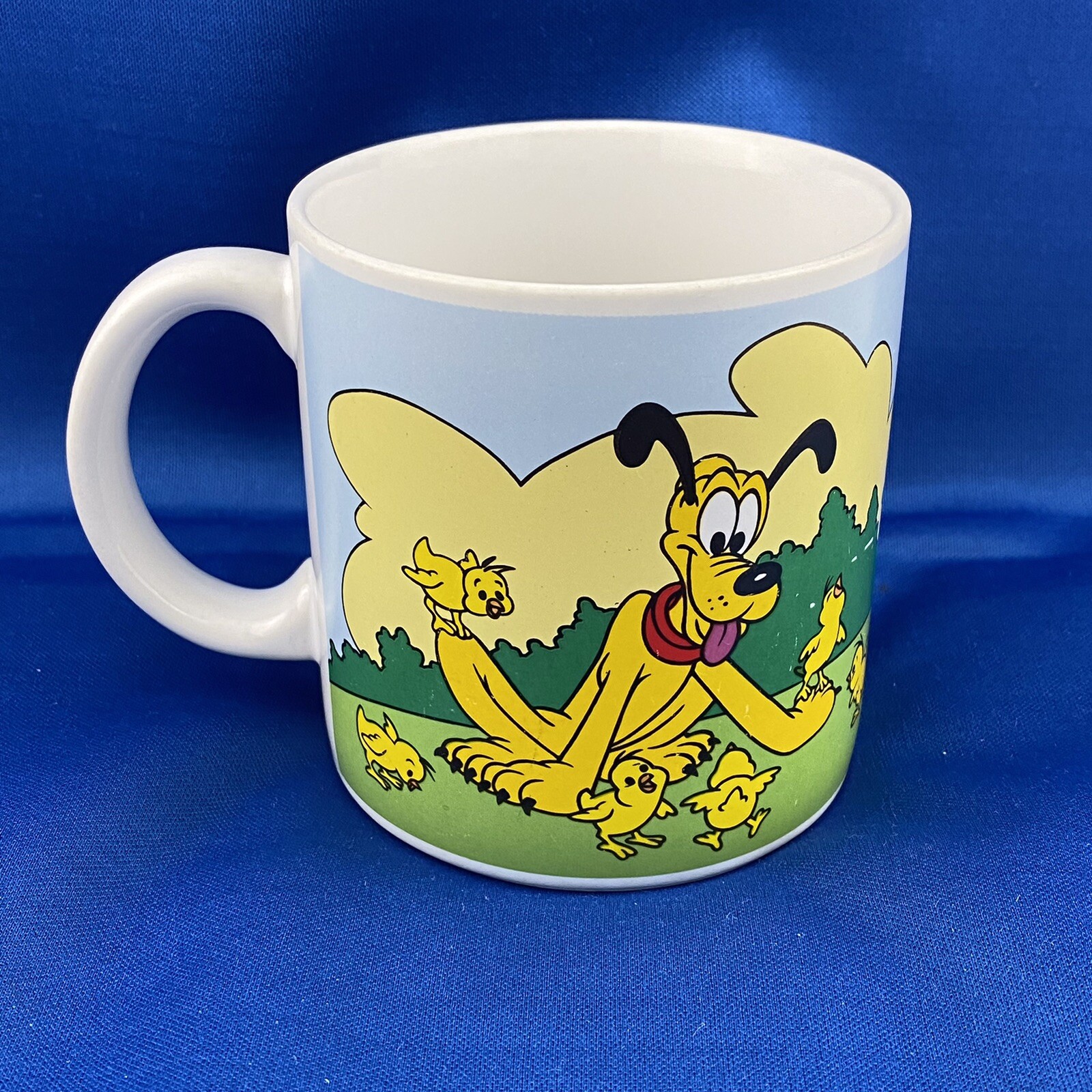 Walt Disney Mugs Mickey Mouse Minnie Mouse Easter mug "Easter's poppin' out"