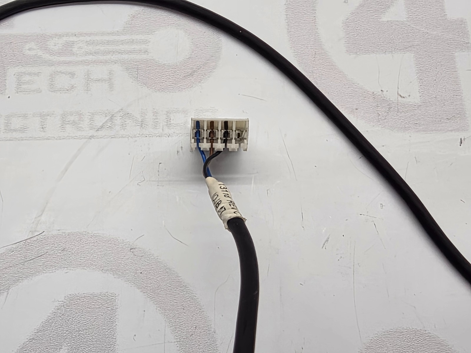 Yestech YTV-FX AOI Board Sensor Keyence Corp P2-M32P With 13118 Harness