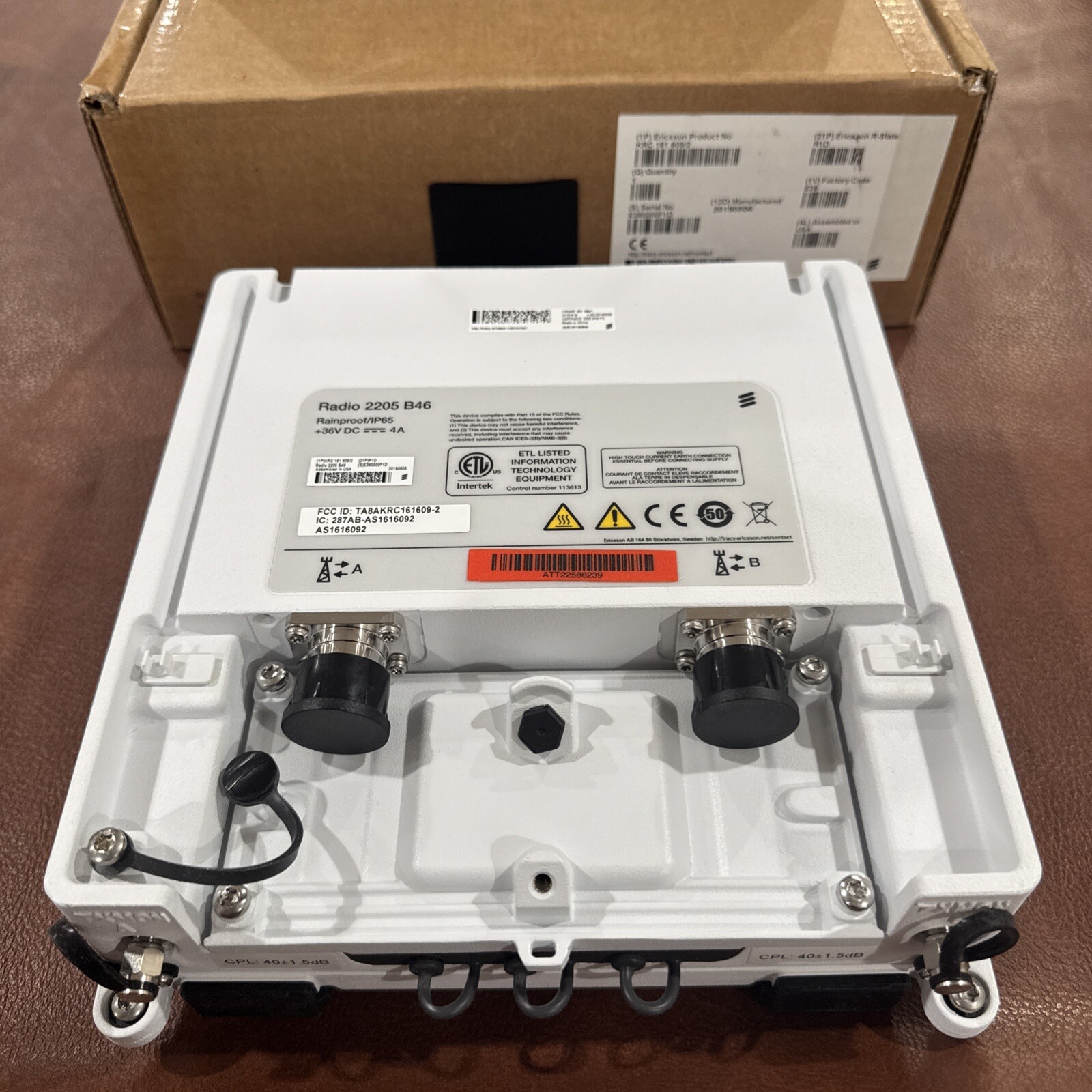 ERICSSON RADIO 2205 B46 KRC 161 609/2 R1D  HW (3X20MHZ, 60MHZ IBW) #JB-C2