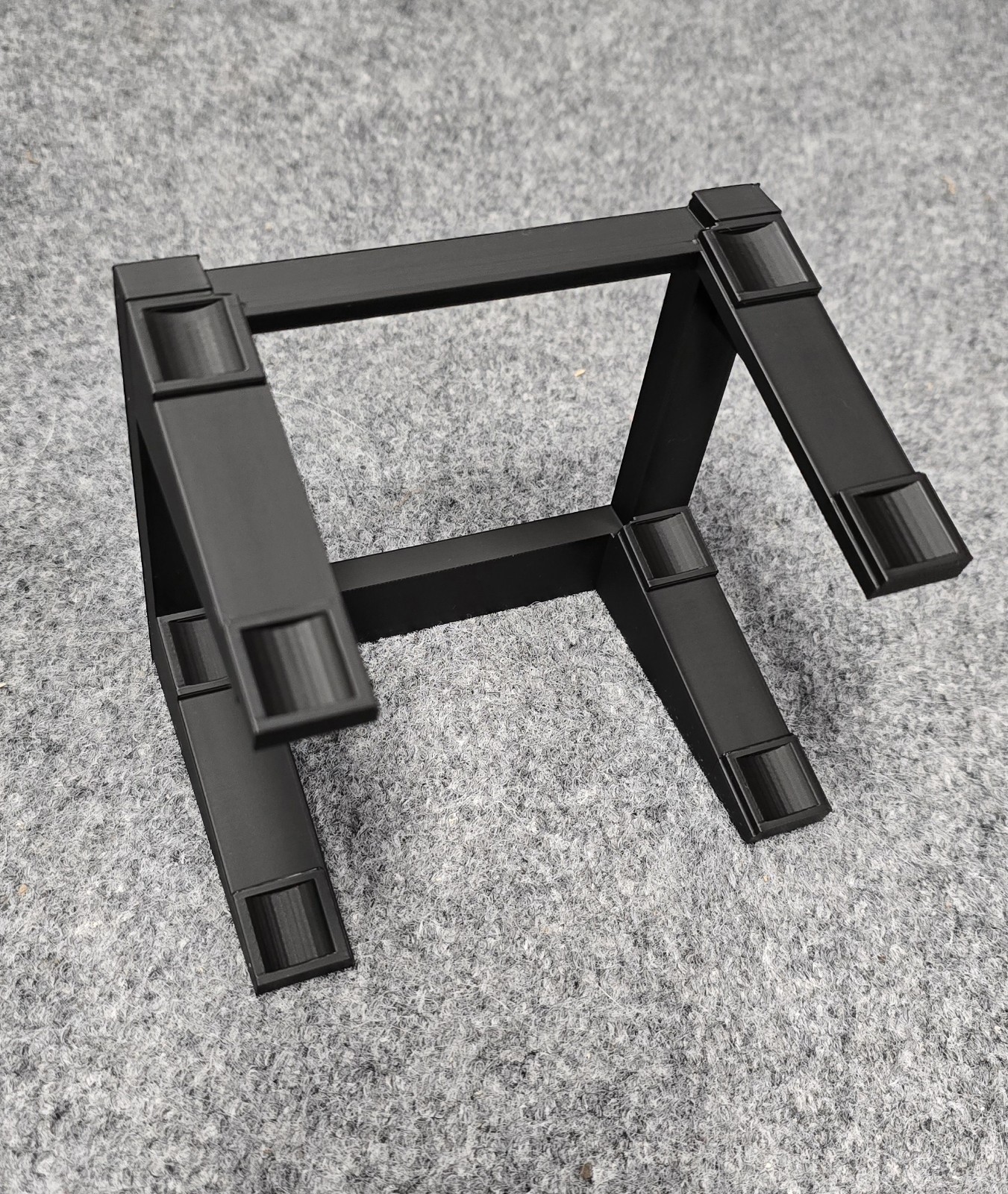 2 Tier 1:24 Black Nascar Diecast Display Stand (PLA+)