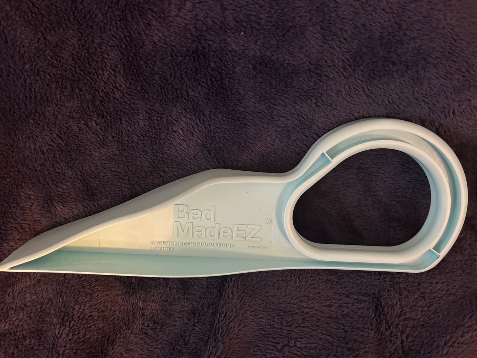 Bed Made EZ Bed Mattress Wedge Lifts And Holds MINT