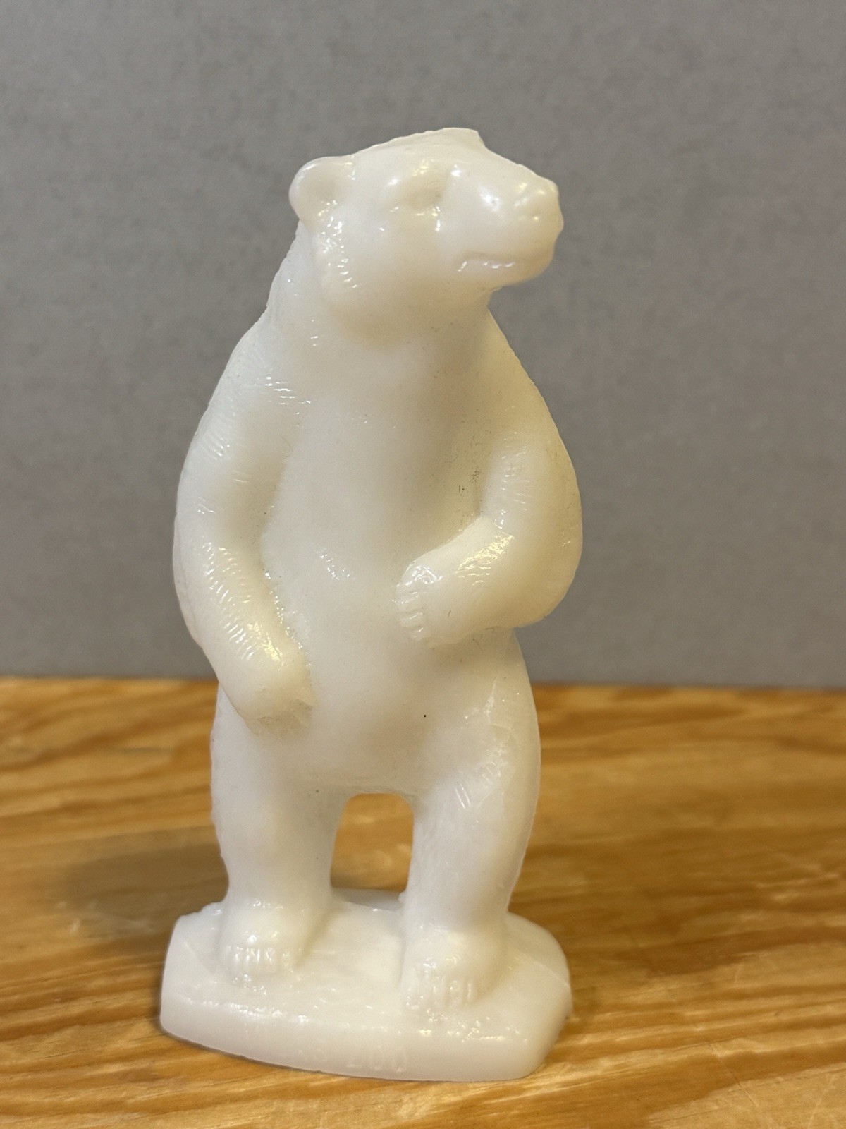VTG Henry Vilas Zoo Madison Wis Mold A Rama White Polar Bear Souvenir Blow Mold