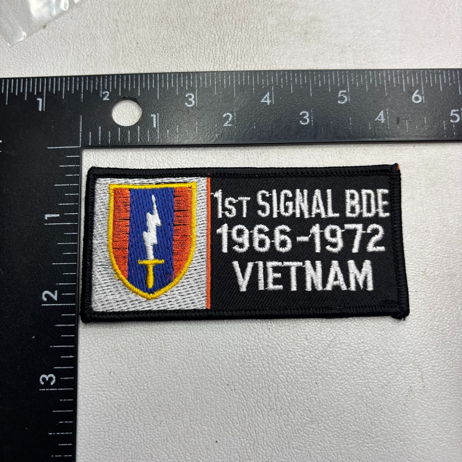Military US Army 1ST SIGNAL BRIGADE 1966-1972 VIETNAM Patch 62X9