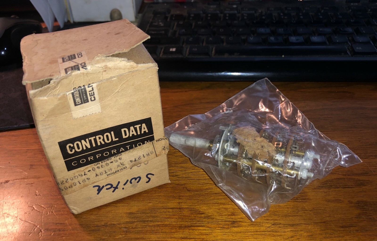 Control Data Selector Rotary Switch - New 36150900