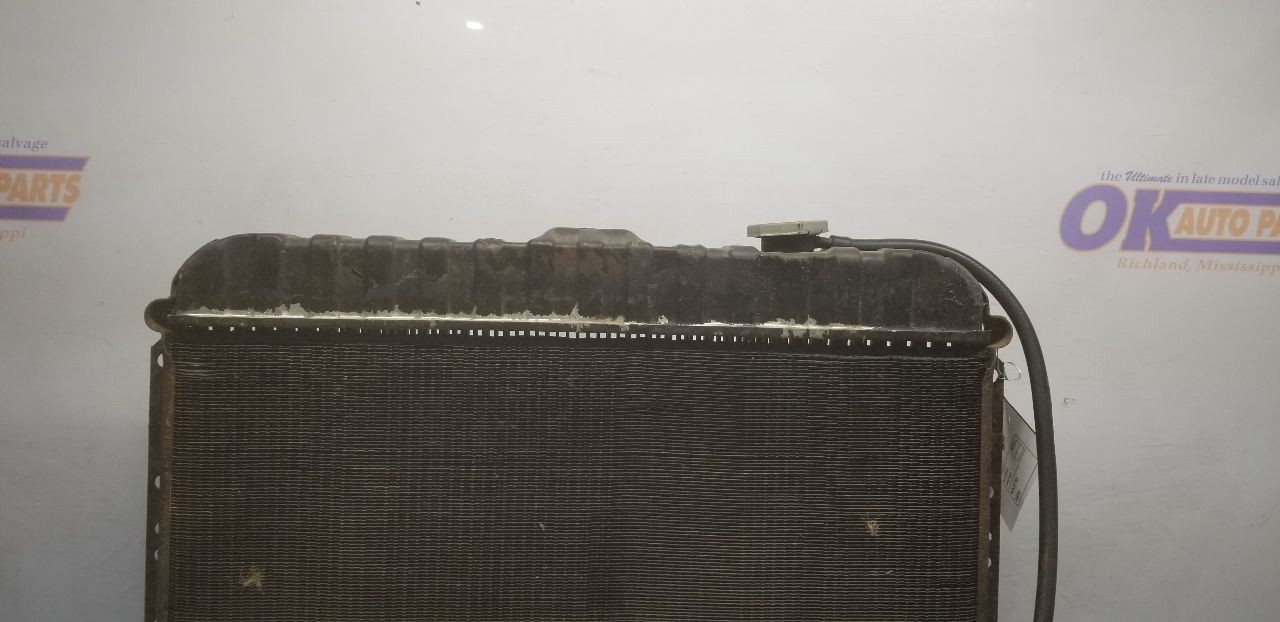 1959 CADILLAC SEDAN DEVILLE 390 RADIATOR