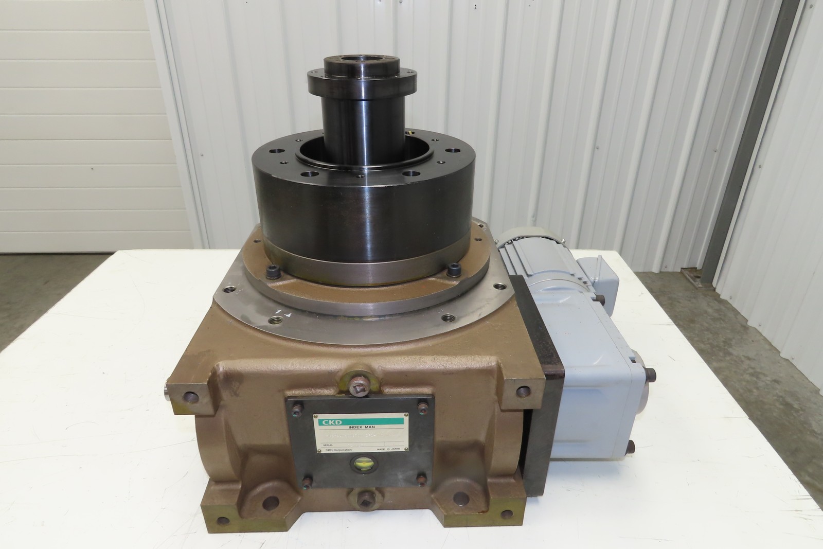 CKD RGIT140-008300S1F1 Rotary Indexer Table 8-Stop 300° 230V 3PH 30:1 Drive
