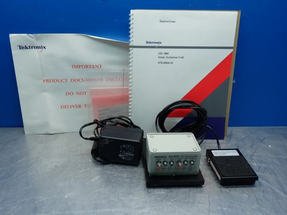 TEKTRONIX SIU800 STATIC ISOLATION UNIT W/ INSTRUCTION MANUAL  11251250082