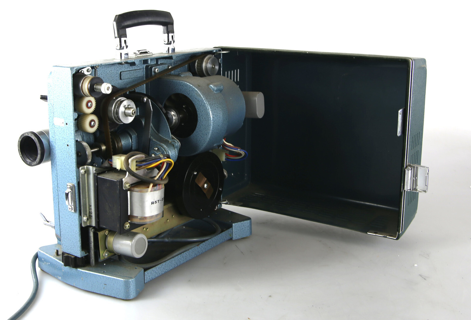 16mm Film Projector Eiki RT-2