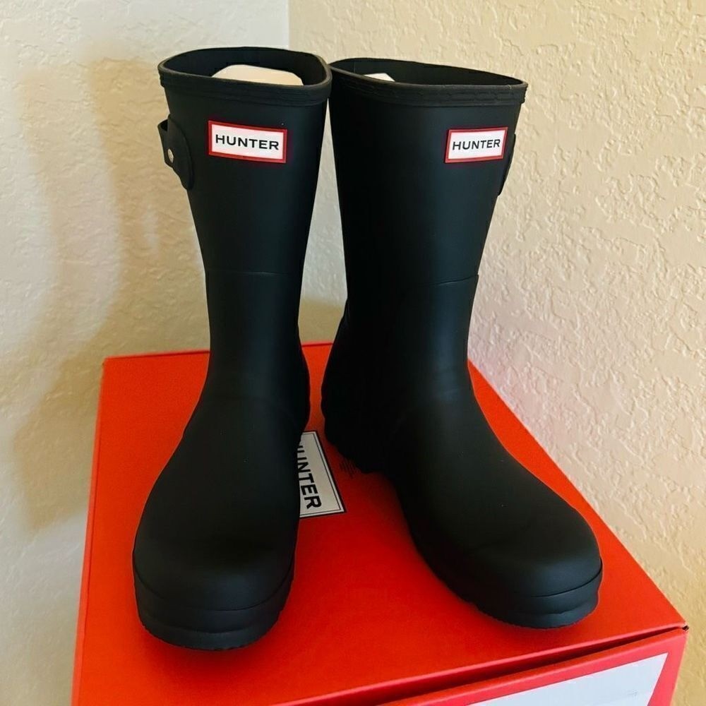 HUNTER Men's Original Short Waterproof Rain Boot, Rubber Black, Size 12, NWT