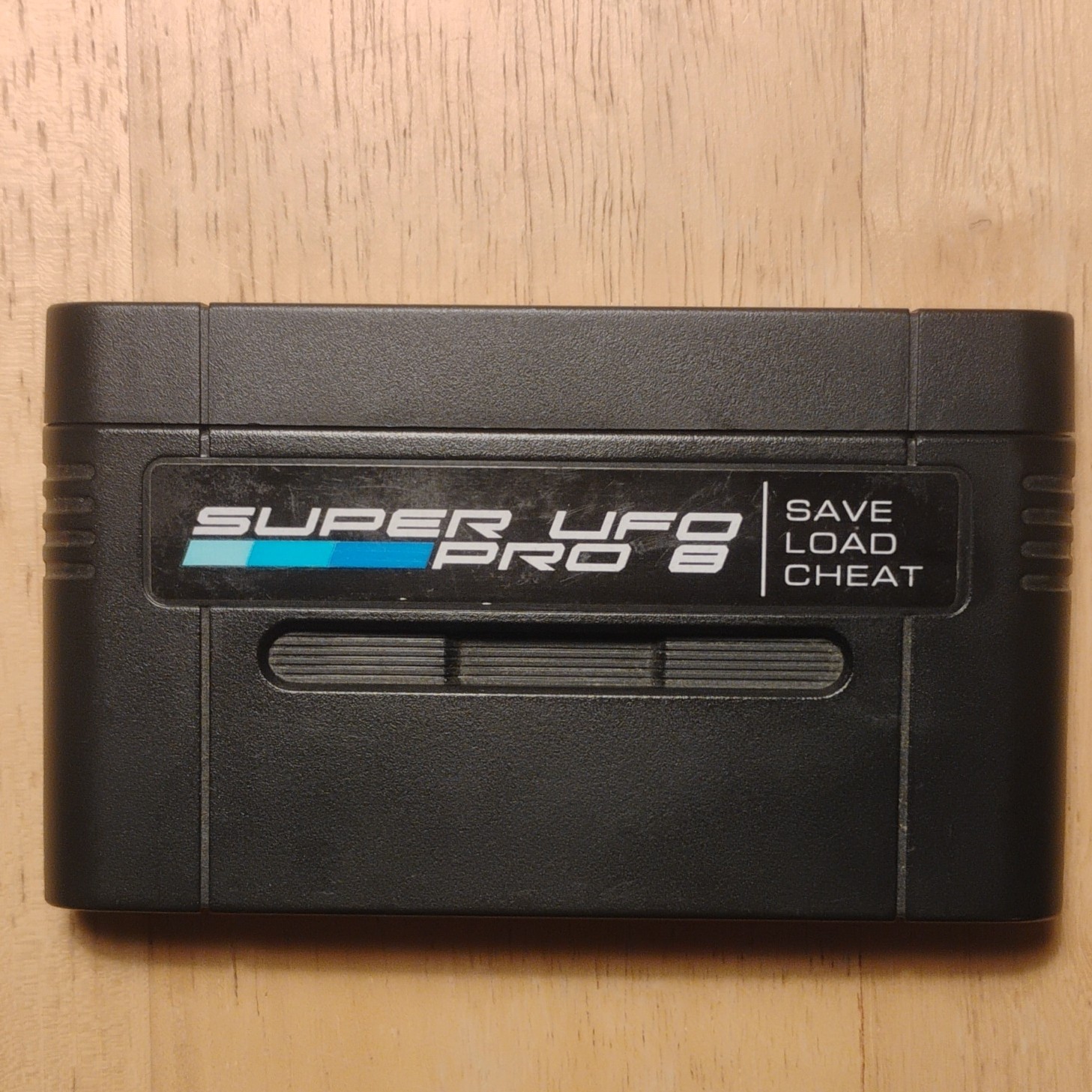 Super UFO Pro 8 Flash Cartridge SNES & Kingston 8GB SD Card: 50+ Games installed