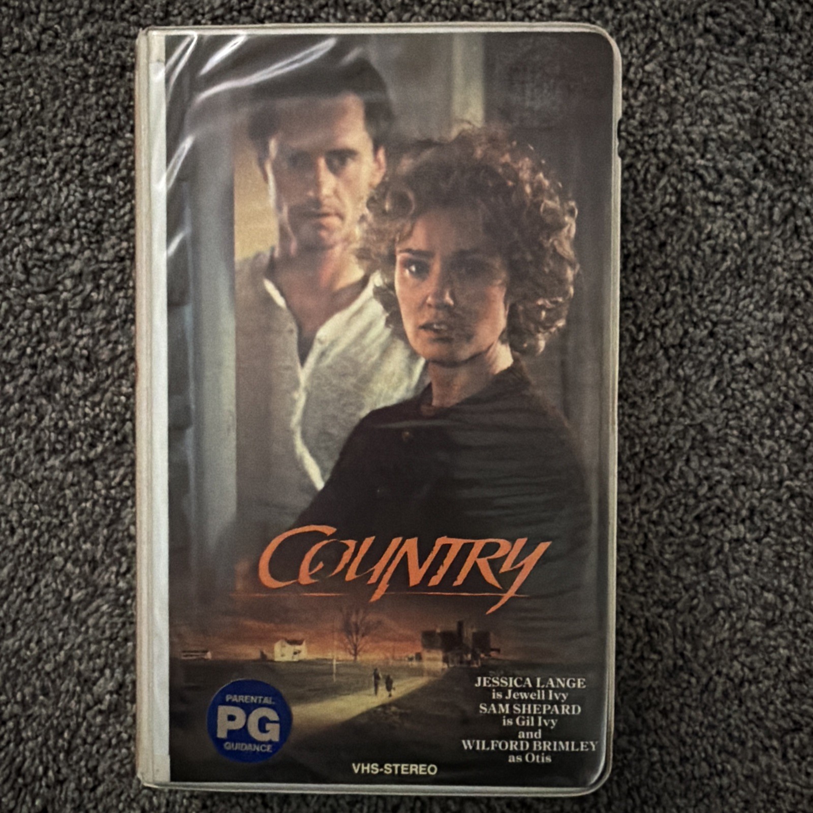 Country VHS Used 1984 Drama Jessica Lange Sam Shepard Touchstone Clamshell