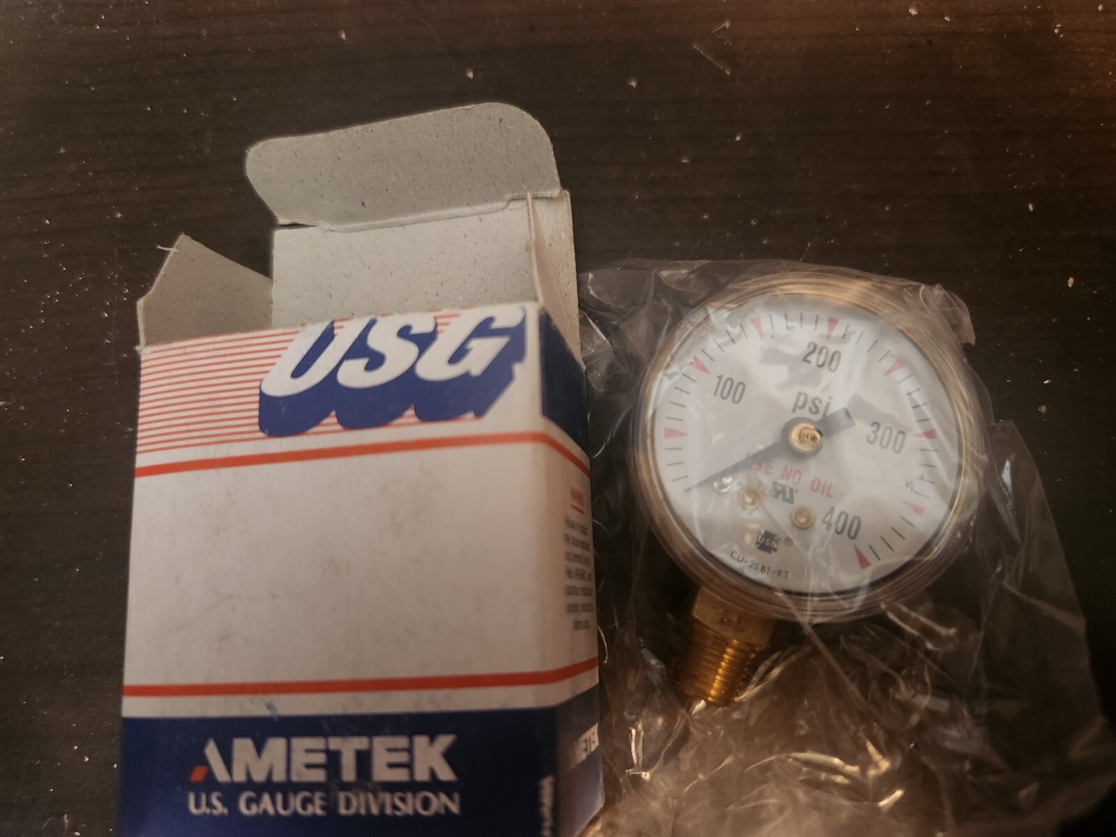 Ametek USG Pressure Gauge 166364A 1-1/2" P612K 400PSI 1/8 ANPT LM w/CHK, Qty.1