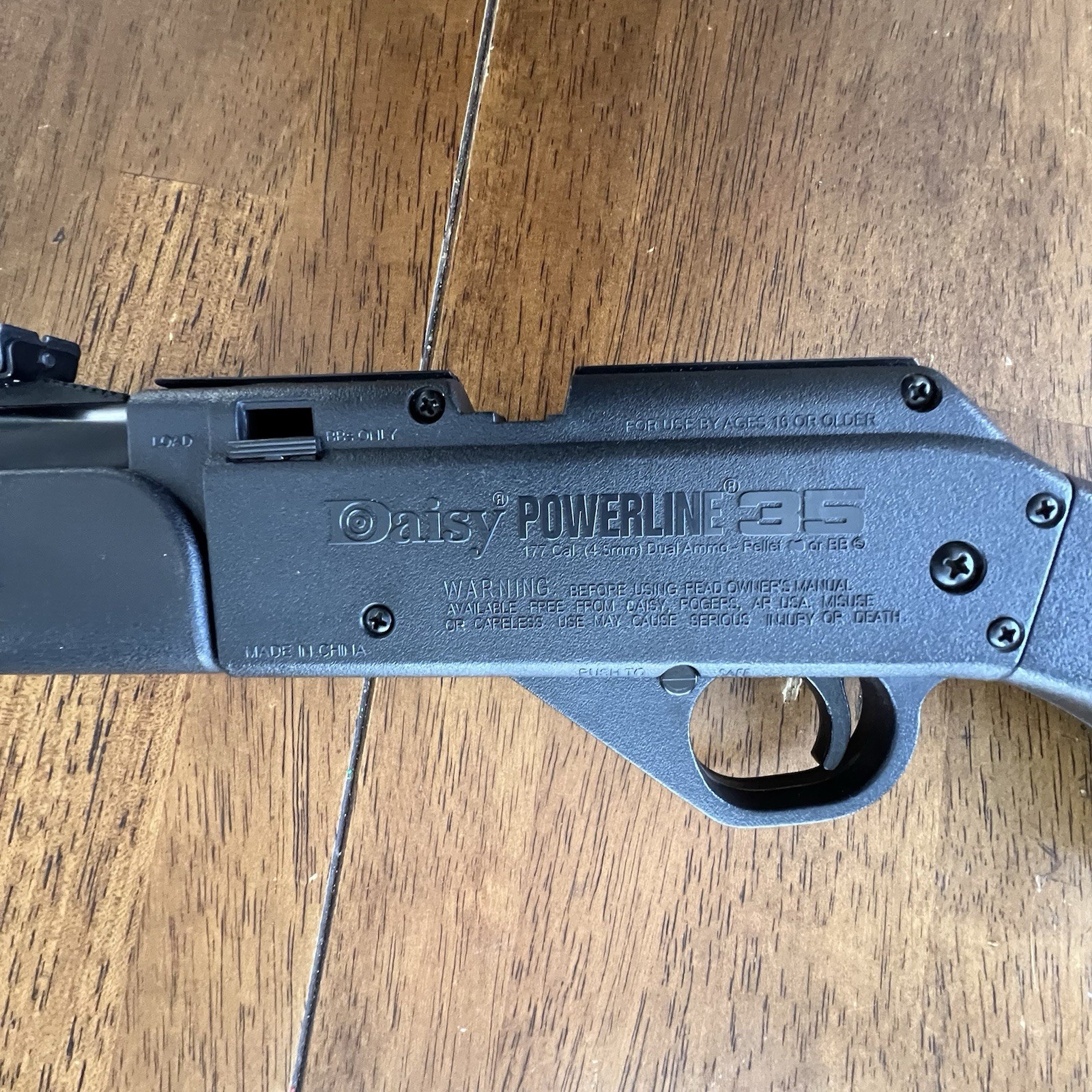 Daisy Powerline Model 35 Multi-Pump Pneumatic BB / Pellet Rifle with bb's !