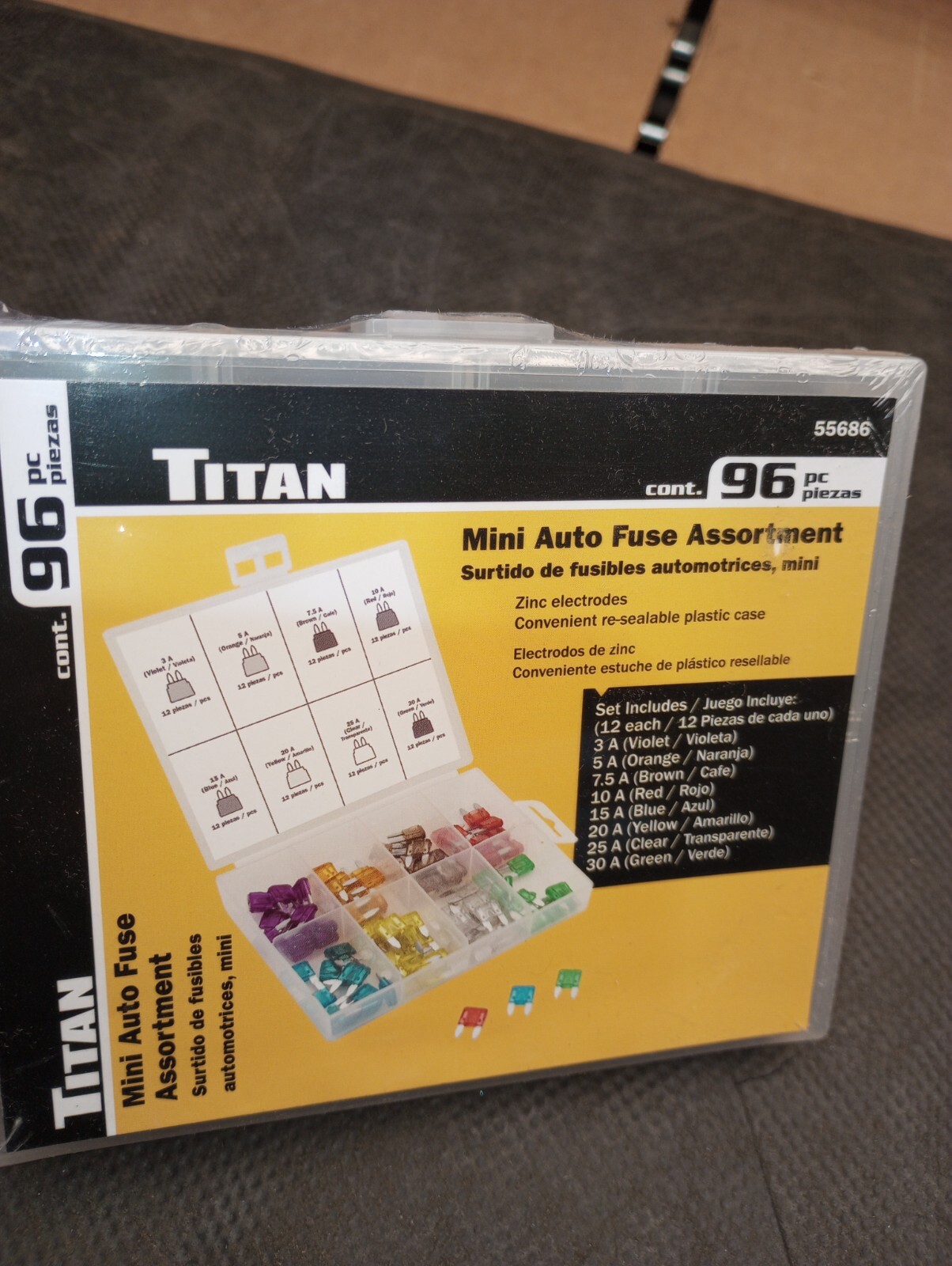 Titan  Fuse Assortment Mini AUTO FUSE ASSORMENT 96 Piece Kit with Storage Case