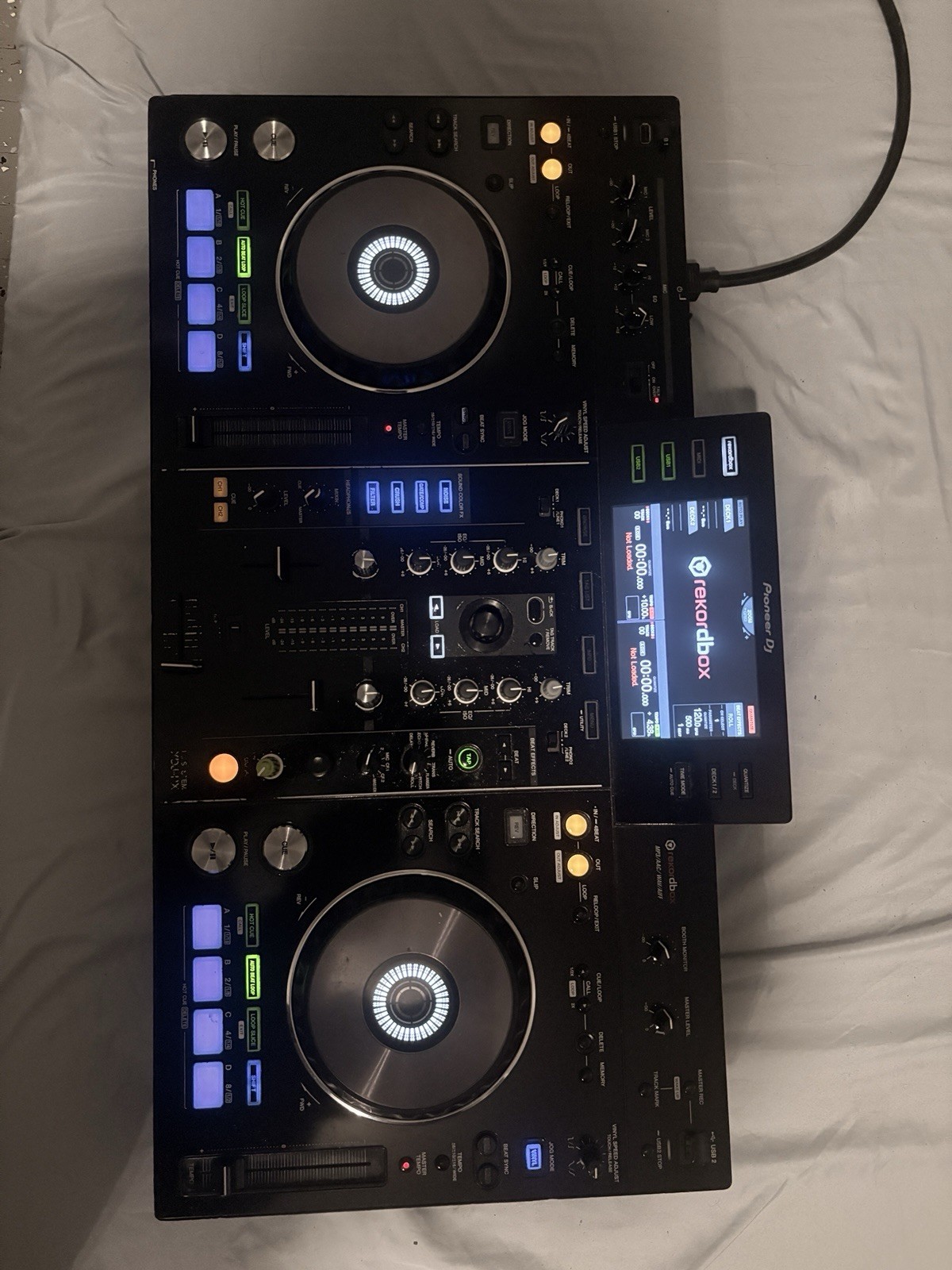 Pioneer DJ XDJ-RX Double Deck Controller, Dual Jog Wheels, Display, Black