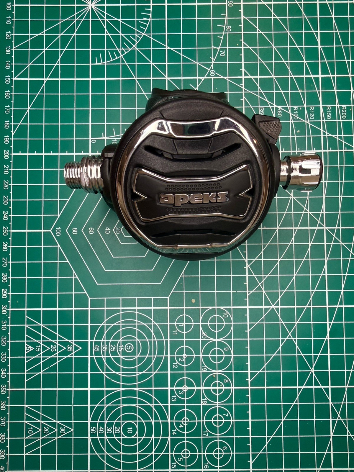 Apeks XTX200 Second Stage Regulator- WOW