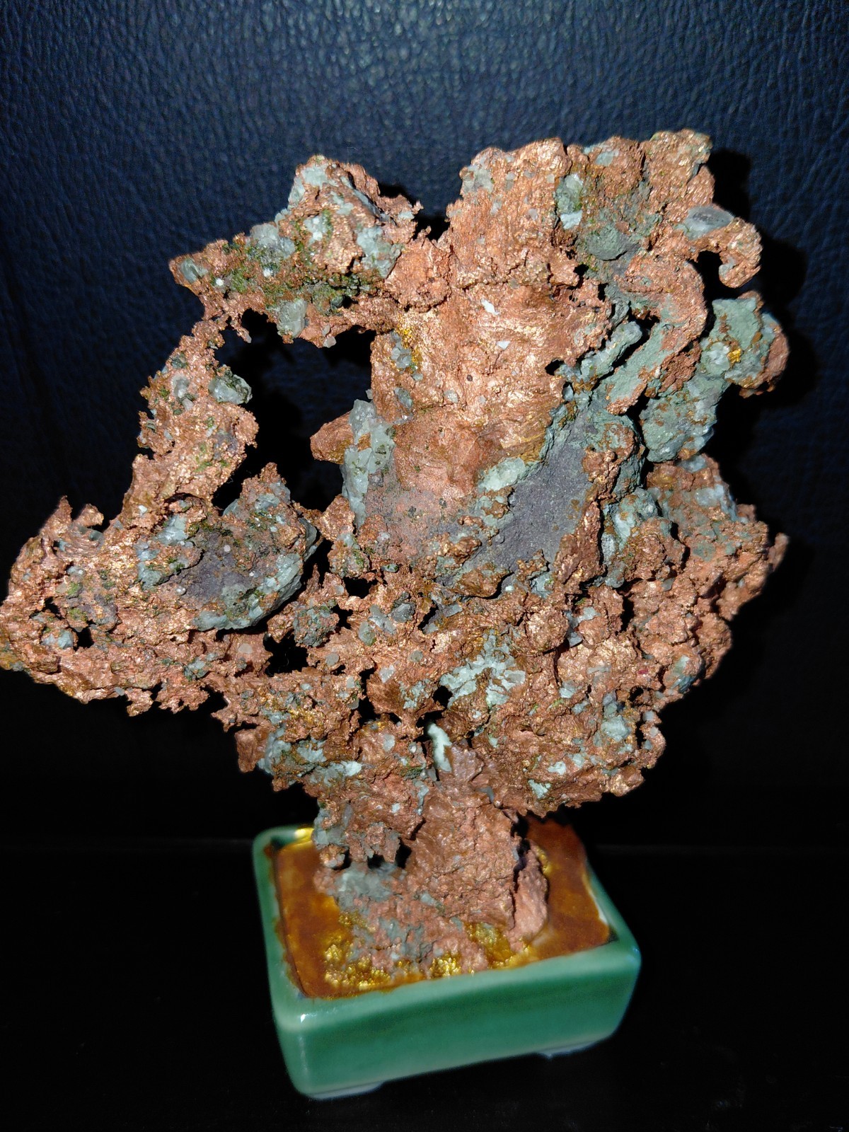 Natural Copper Crystal Specimen ON Ceramic Stand