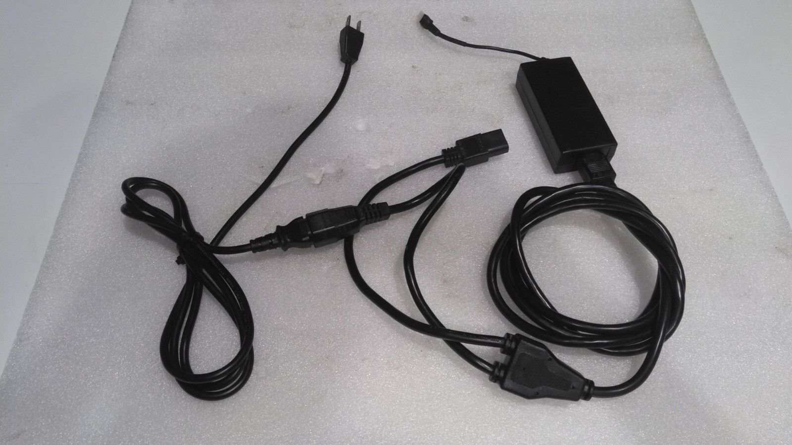 Bike Precor  C842i  &  C846i   power cord (tamiya 2 pin Male)