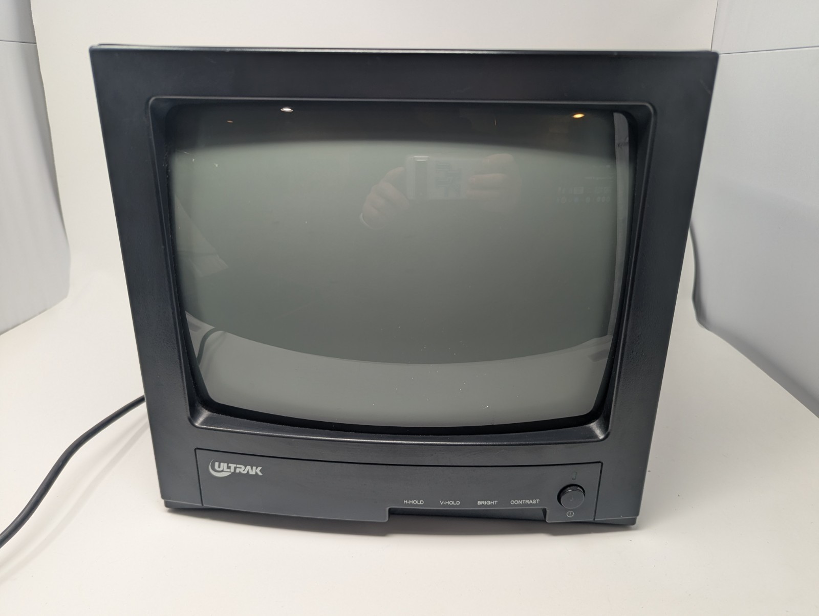 ULTRAK KM-12 KM-12A Monochrome CRT Black White Monitor CCTV
