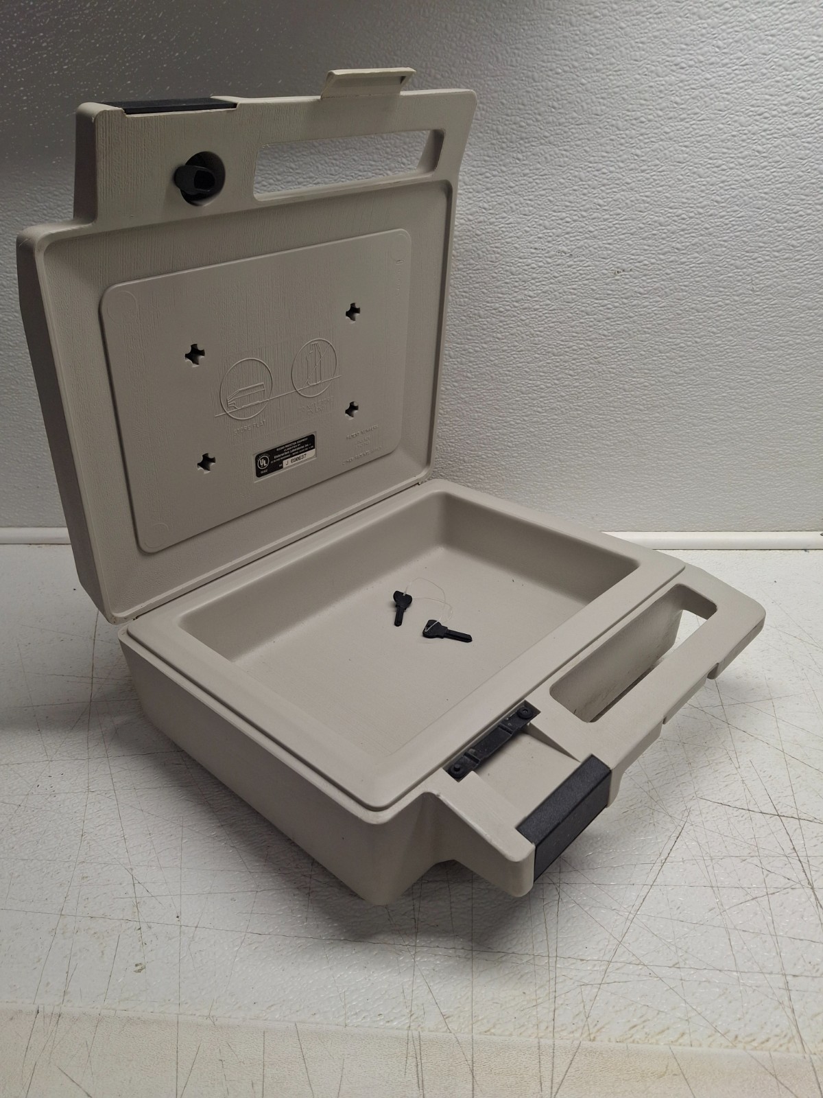Sentry Small Closet Shelf Lockable Box Safe 12" x 12" with Keys