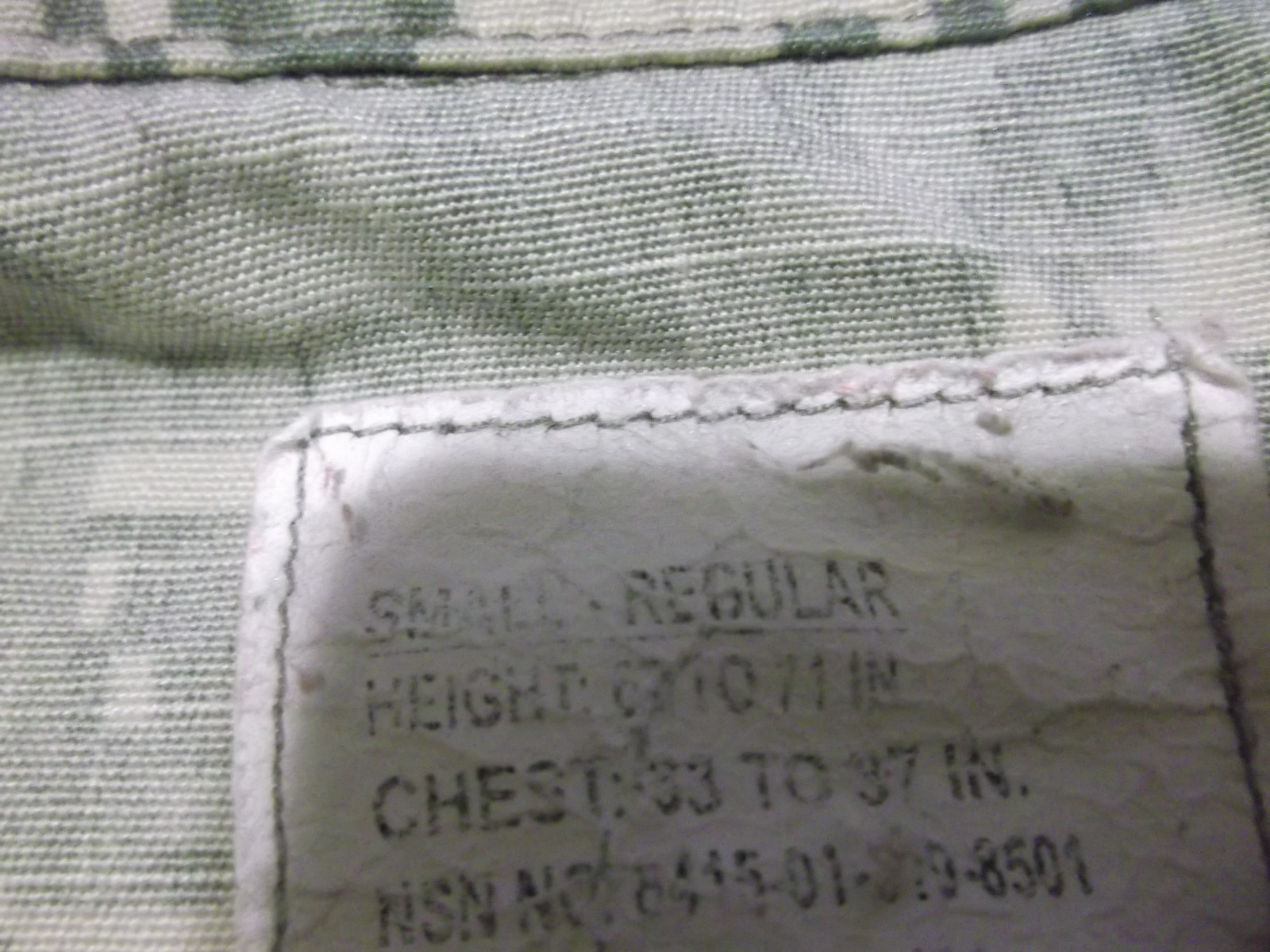 US MILITARY ARMY ACU TOP COAT SIZE SMALL-REGULAR