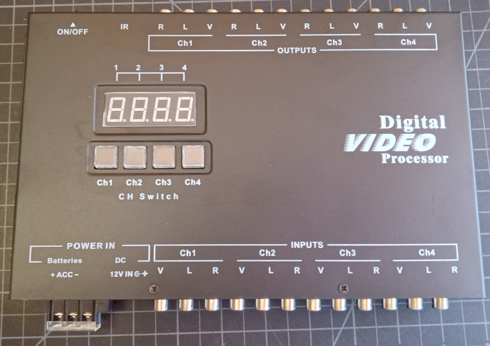 4 X 4  A/V MATRIX SWITCHER DIGITAL VIDEO LOGIC PROCESSOR    4 CH RCA no adapter