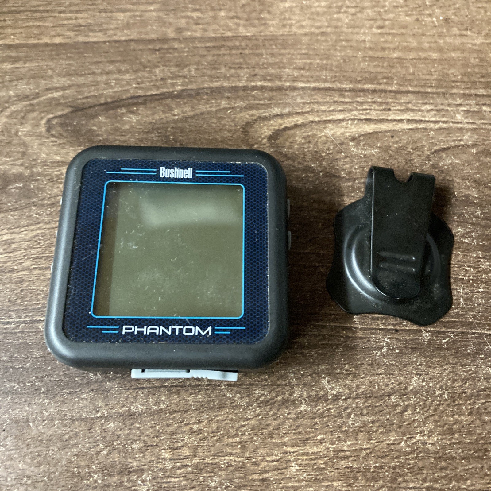 ( No Power ) Bushnell Phantom Golf GPS Rangefinder For Parts Or Repair Only