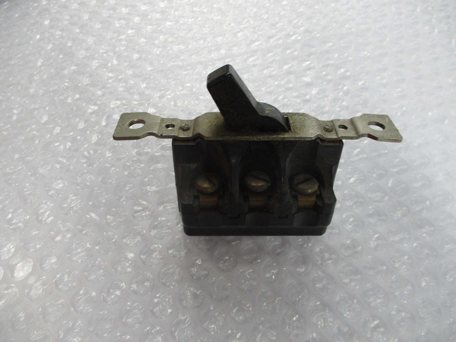 INDUSTRIAL SPARE 7810U TOGGLE SWITCH NSNP