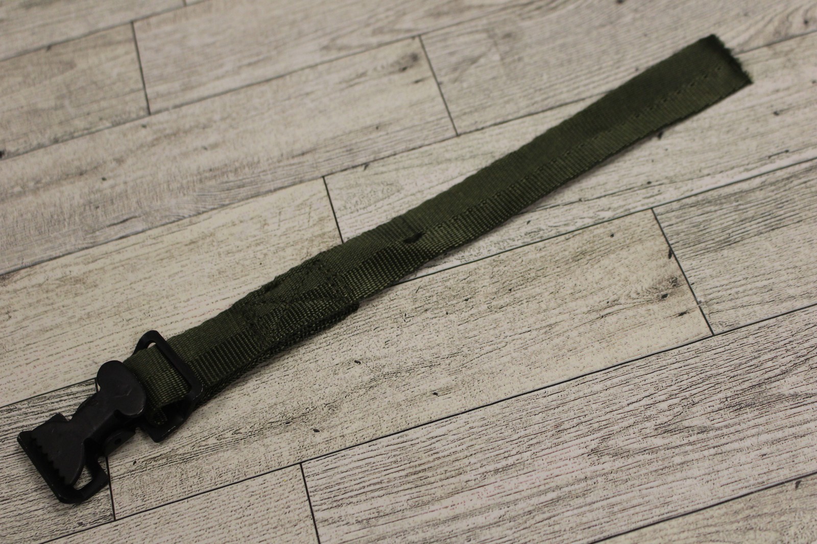 Army Nylon Strap Webbing Carrier with Alligator Metal Buckle - 11.5" - New