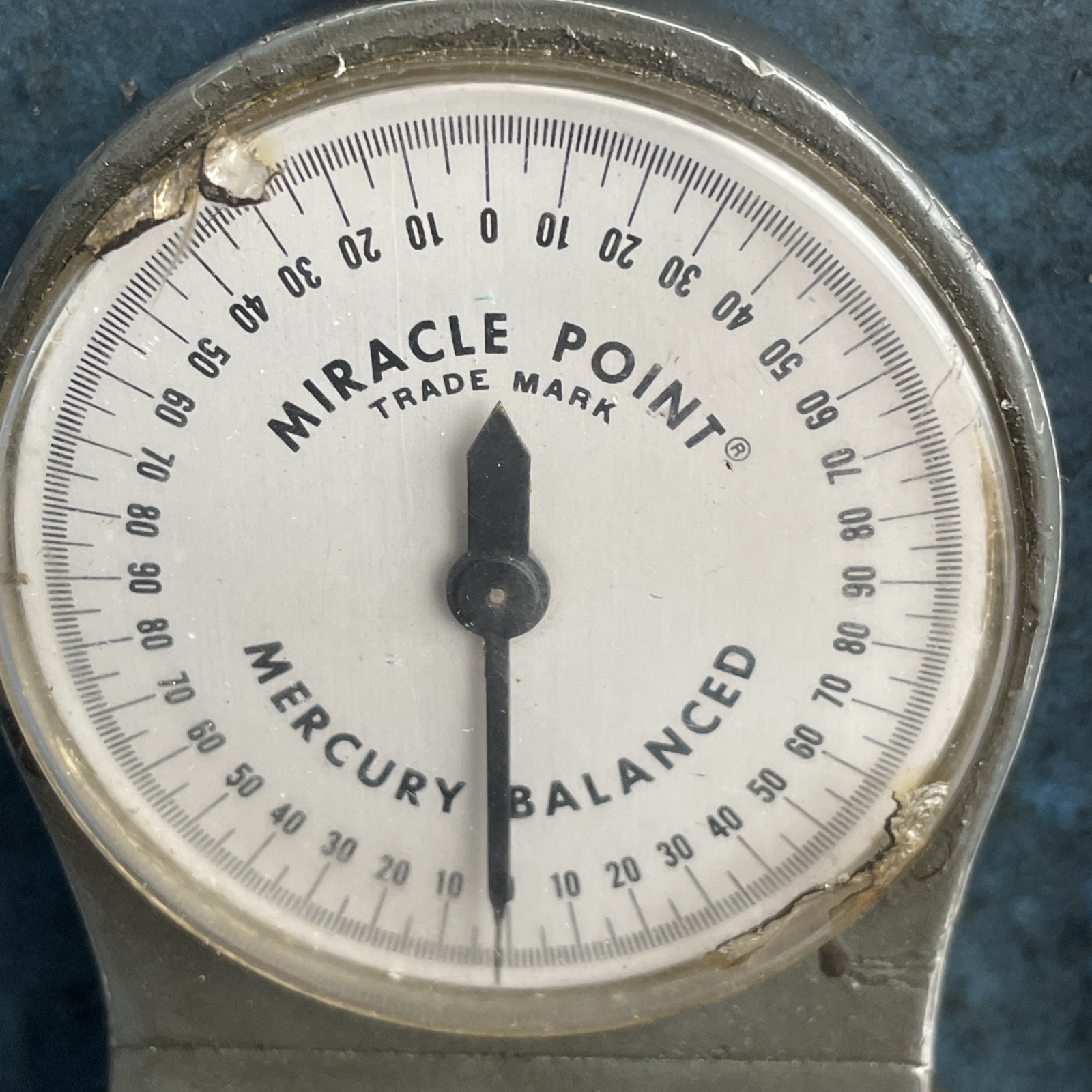 Erick Miracle Point Model 900 Magnetic Base Center Finder With Case