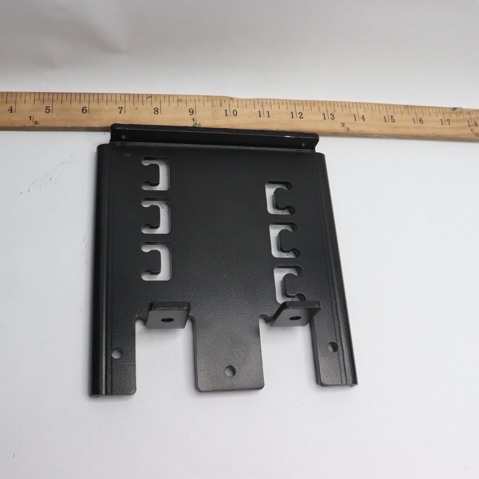 Commscope Bracket Mount Kit NGFBACC144BK1-01