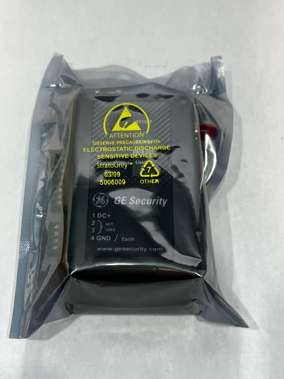 GE Security Interlogix S711DT-EST1 MM - MPD Data, Hi-Performance, Tx, Can