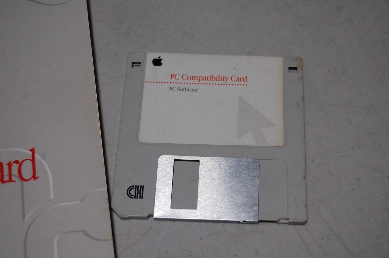Apple PC Compatibility Card User's Manual & 3.5" PC Software Disk