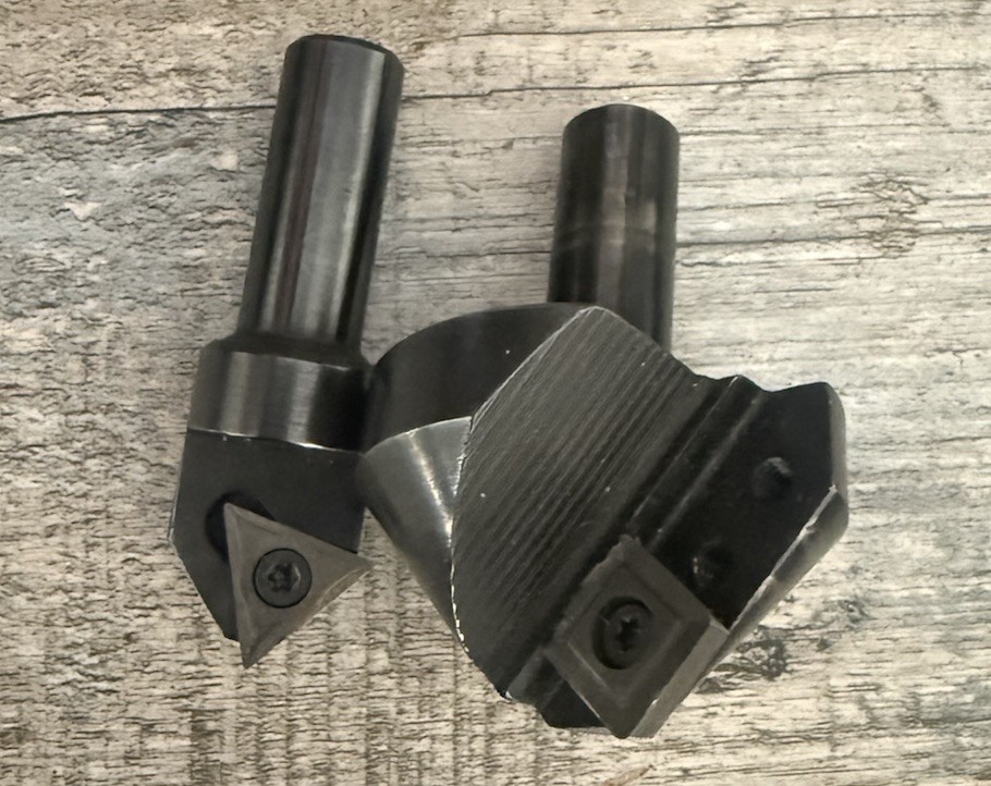 APT CC182 - CC182, 82°and APT CC282 - CC282, 82° Insert Countersink/Champfer