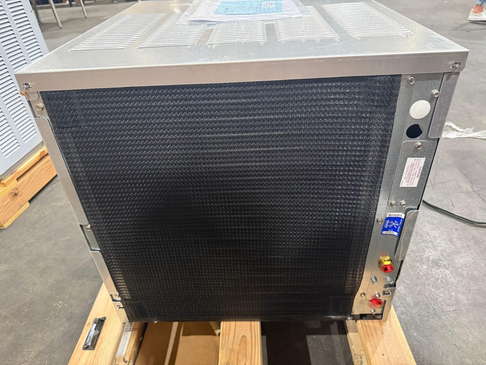 ICE-O-MATIC CIM0320HA 22" AIR COOLED HALF DICE CUBE ICE MACHINE