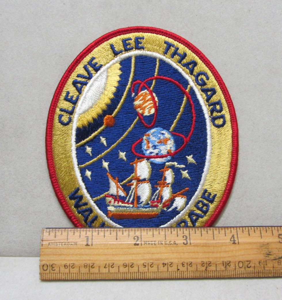 ROCKWELL SPACE SYSTEMS SPACE SHUTTLE STS-30 SOUVENIR PATCH AND CHARM
