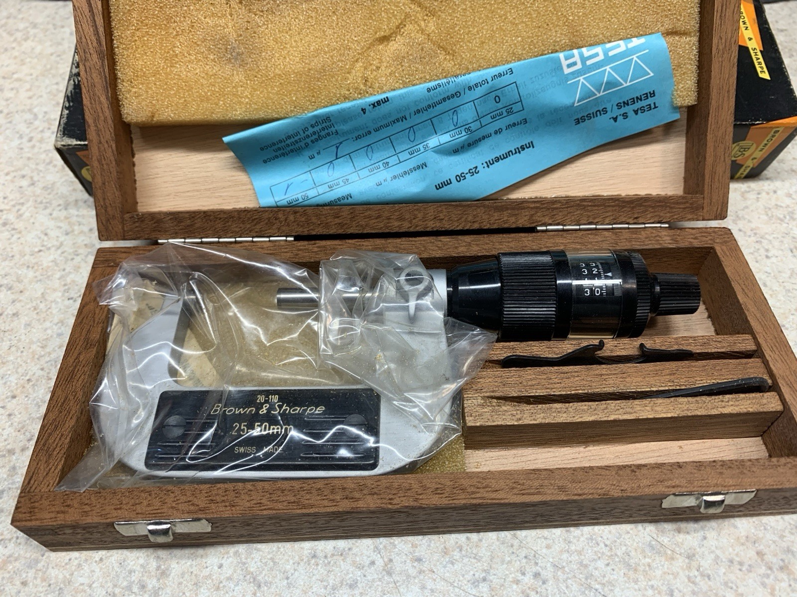 New Brown & Sharpe 25 to 50mm Digital Micrometer 599-20-110