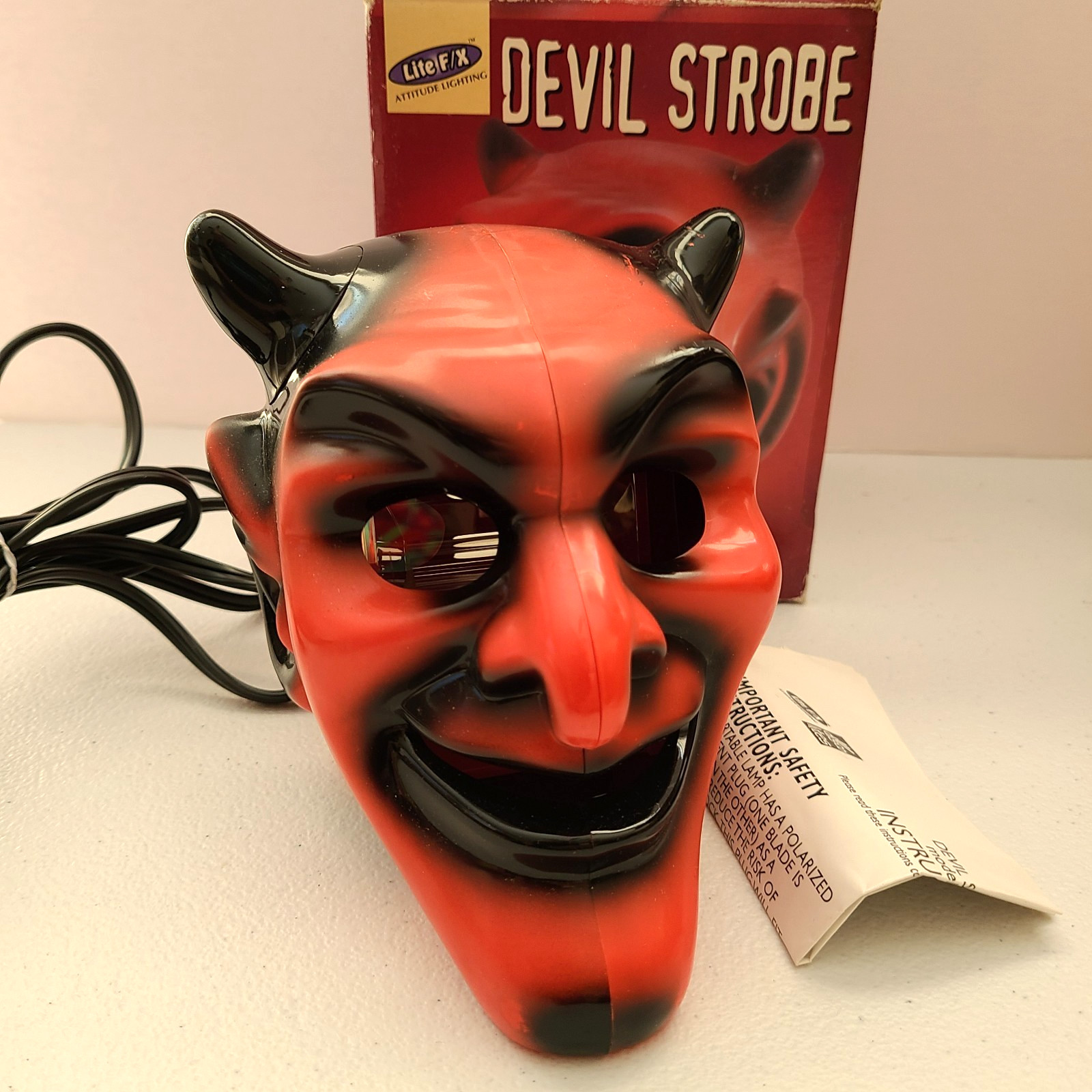 Devil Strobe Lite F/X Red Skull Halloween w/ box & instructions 2001 WORKS
