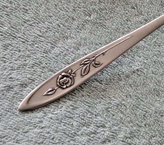MY ROSE  "SATIN" Oneida Community Stainless Silverware / Flatware - CHOICE