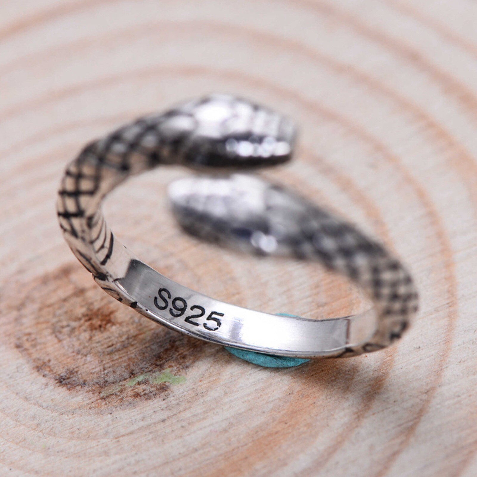 Retro Distress Snake Ring for Men and Women Double Snake Head Open Ring
