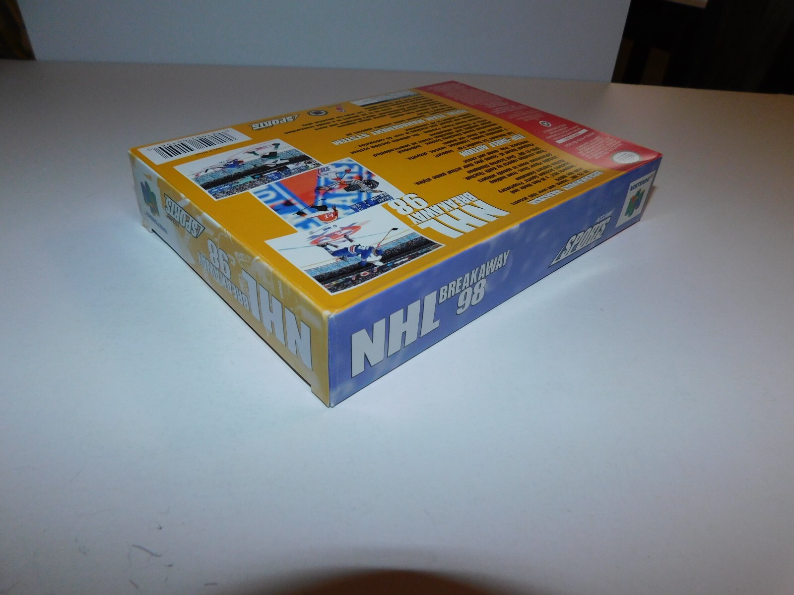 AUTHENTIC Nintendo N64 NHL BREAKAWAY 98 ~ BOX ONLY ~ GREAT CONDITION