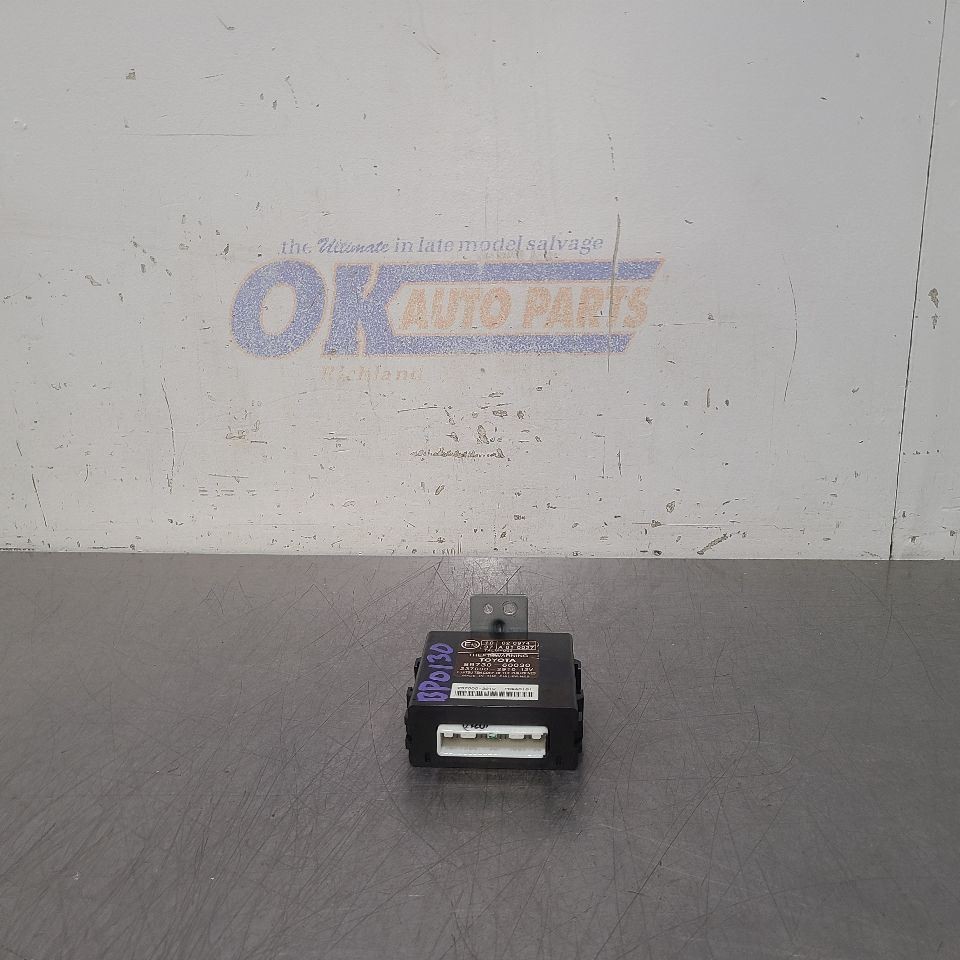 05 2005 LEXUS LX470 THEFT-LOCKING CONTROL MODULE 8973060030