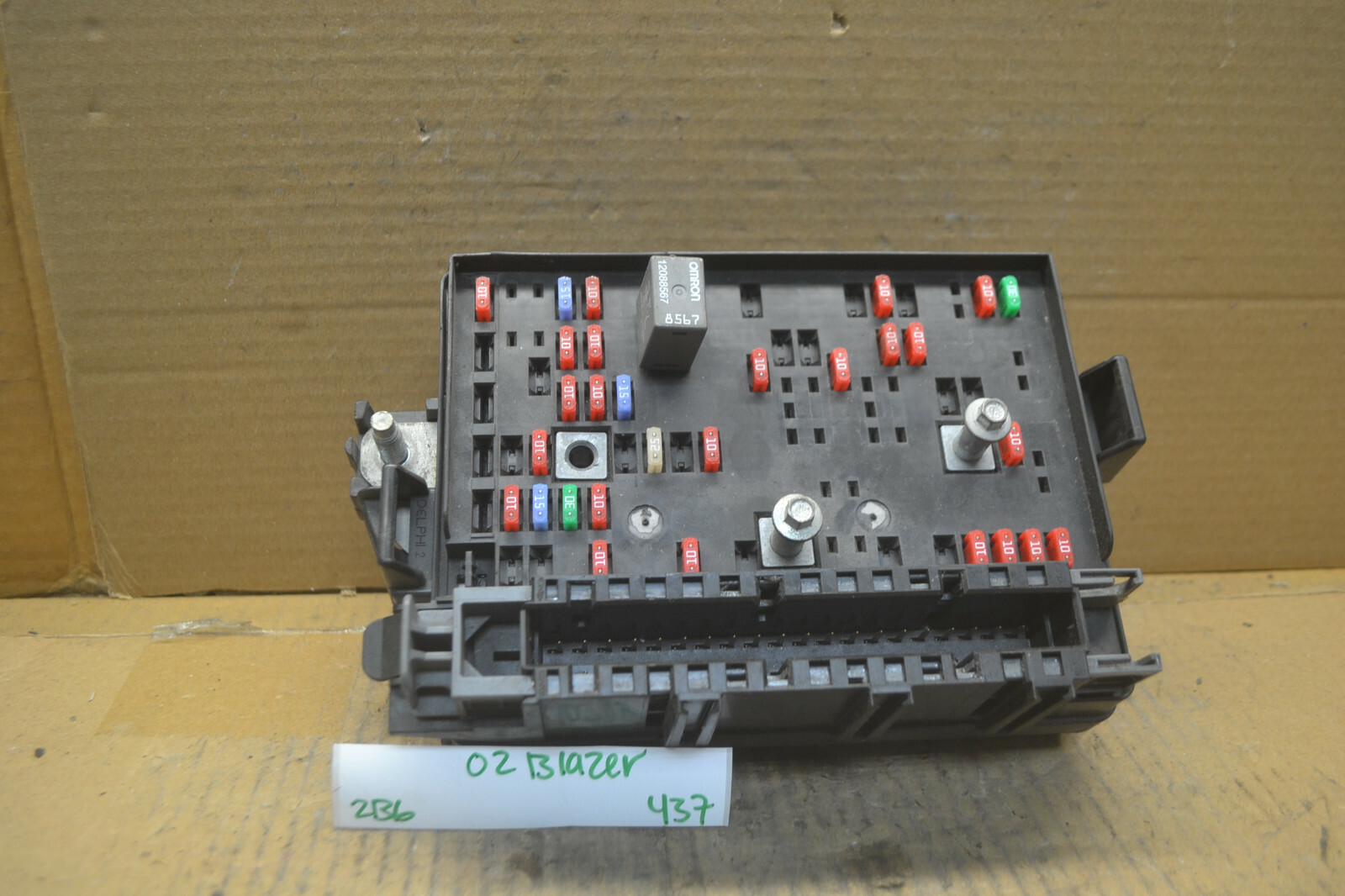 02-03 Chevrolet Trailblazer Fuse Box Junction Oem 15098339 Module 437-2b6