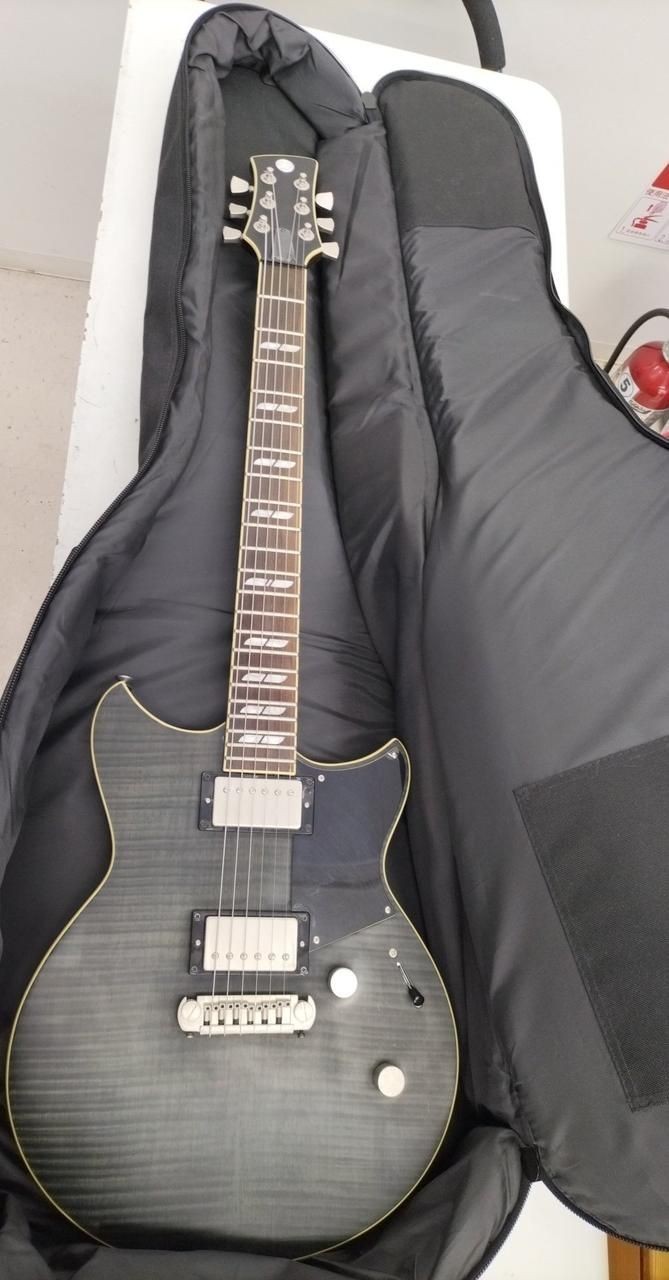 Yamaha Electric Guitar RS620 Used
