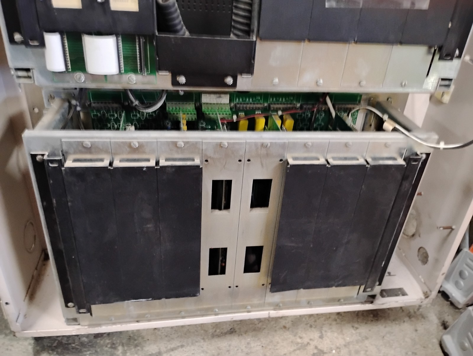 Simplex 4100-8201 TrueAlarm Fire Alarm Control Panel Cabinet Assembly TESTED