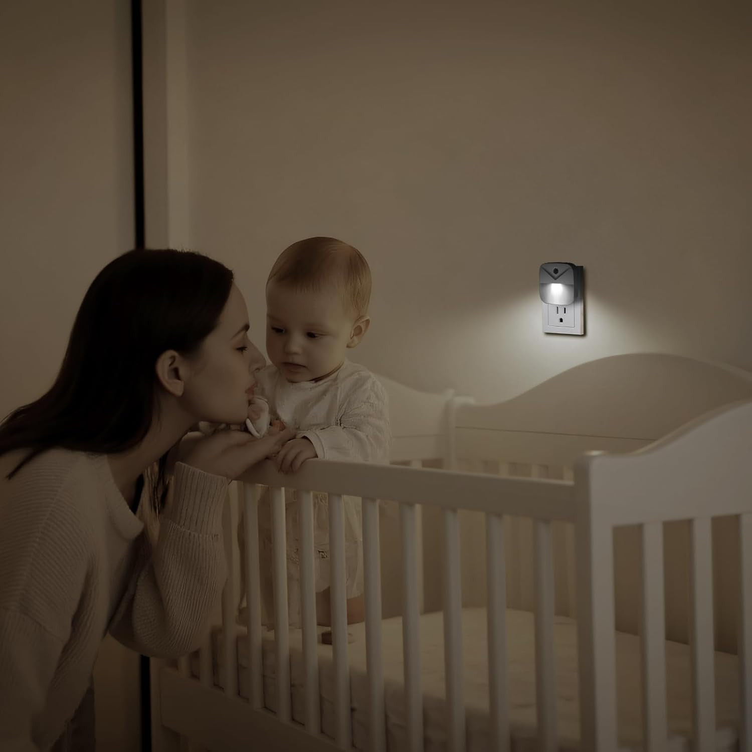 6 Pack LED Night Light Plug into Wall, Daylight White Color Dusk to Dawn Sensor