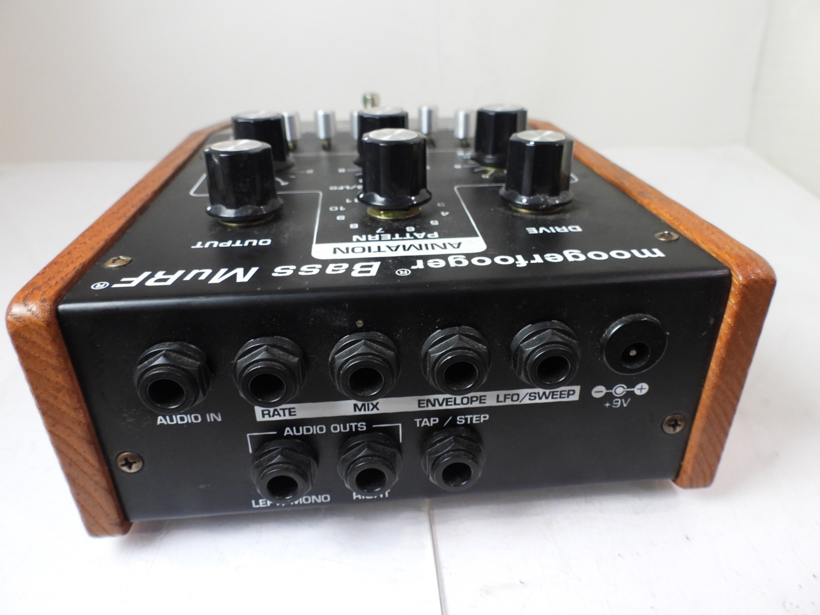 Moog MF-105B Bass Murf Envelope Filter Effects Pedal Moogerfooger