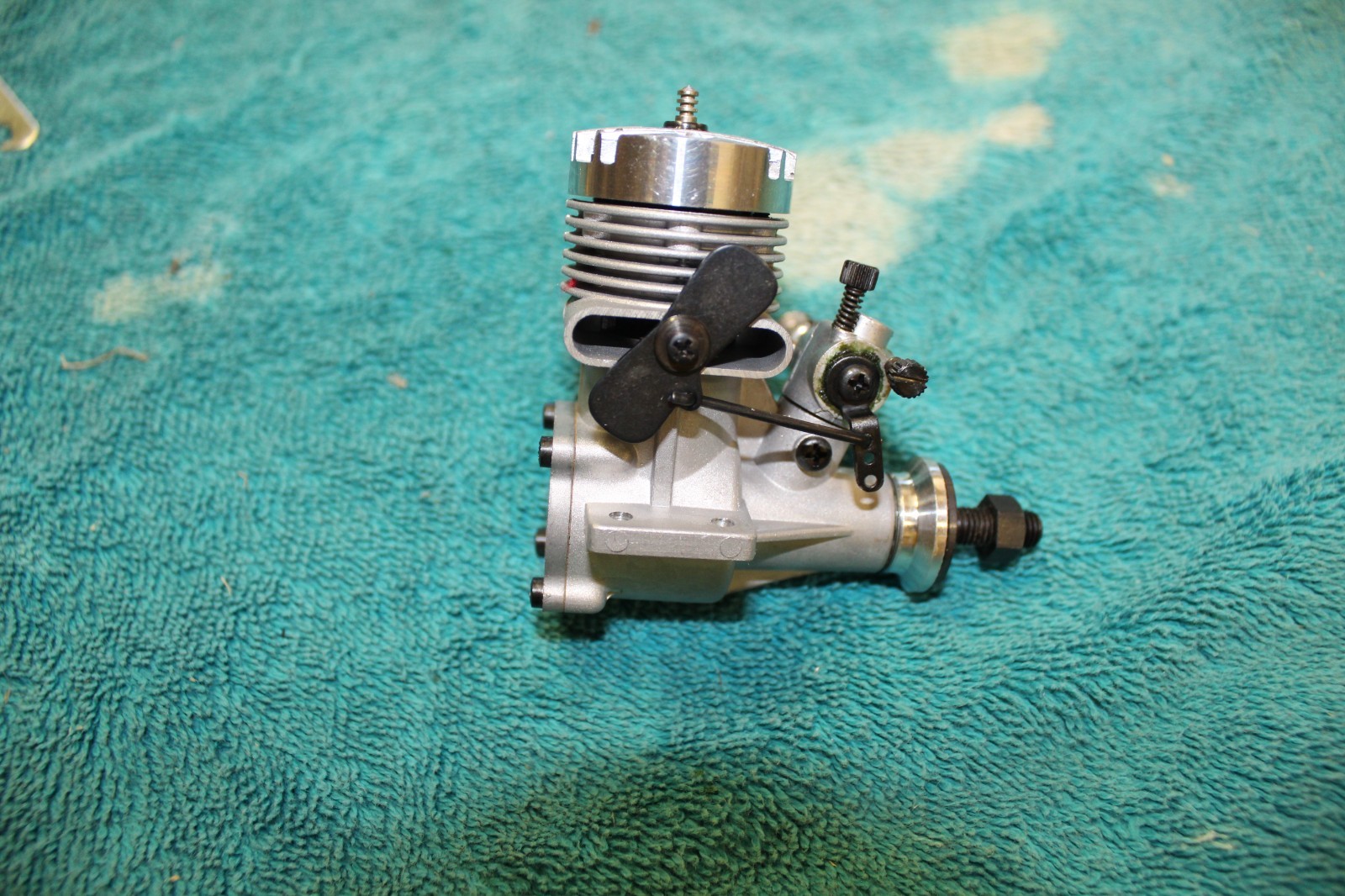 O.S. Max, .20 Vintage R/C Nitro Plane Engine
