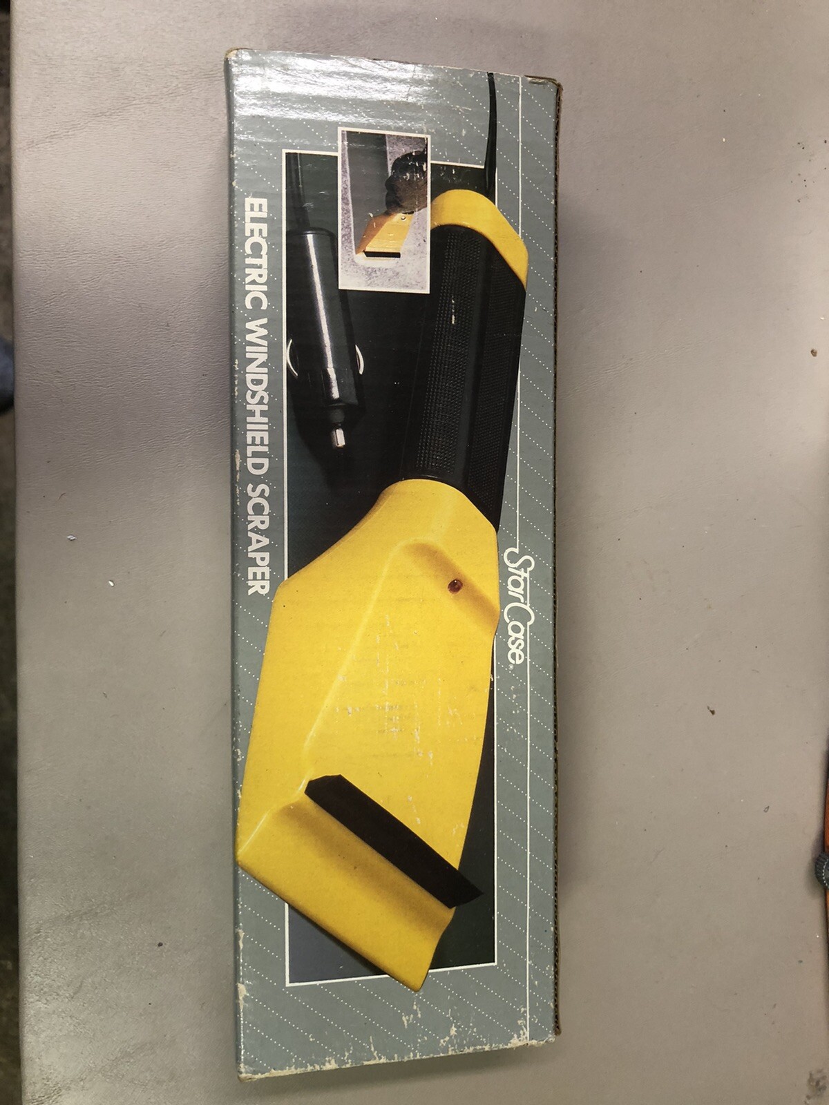 Vtg Star Case Electric Windshield Scraper